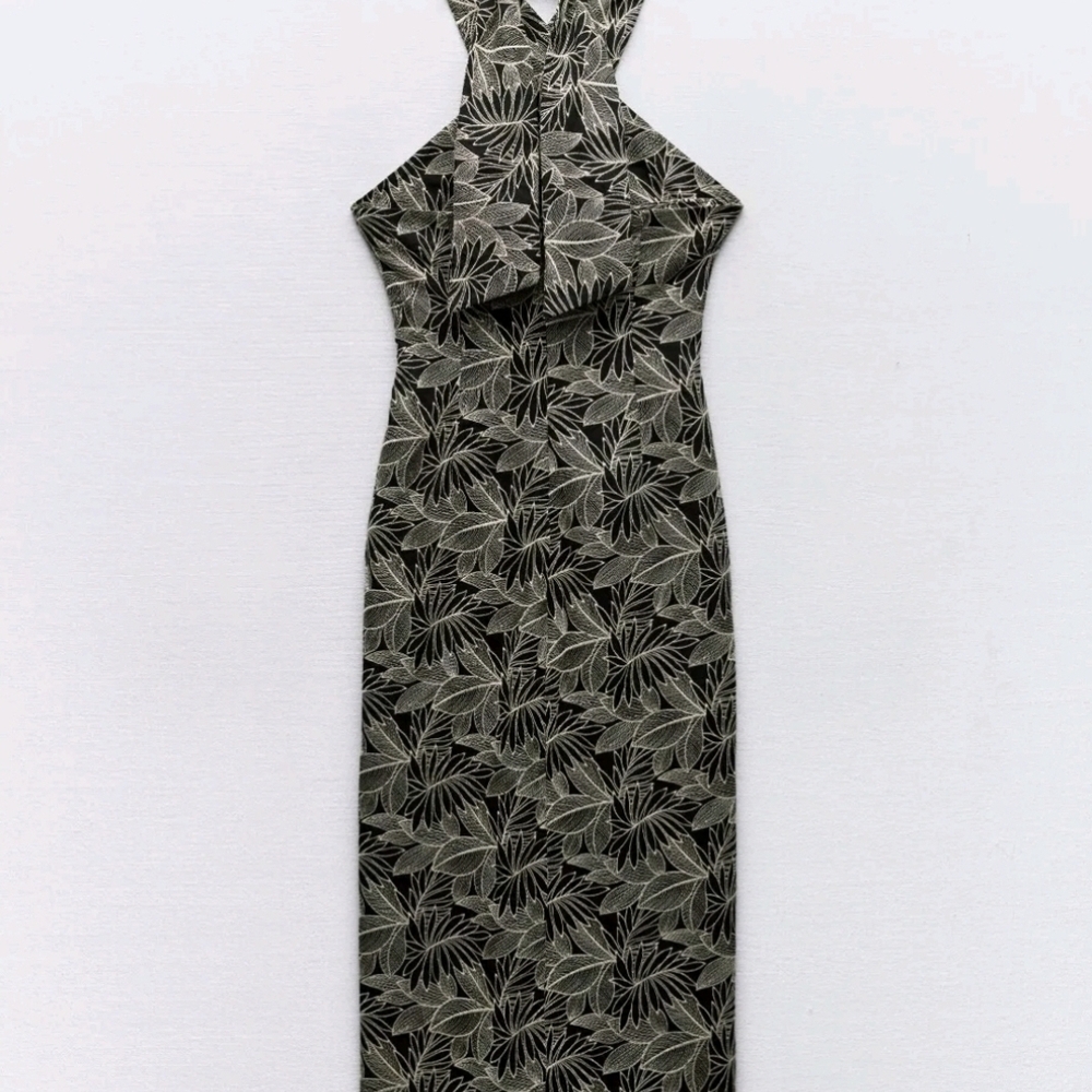 Zara Tropical Leaf Maxi Dress XL – Resort Chic with Flirty Slit 🌿✨